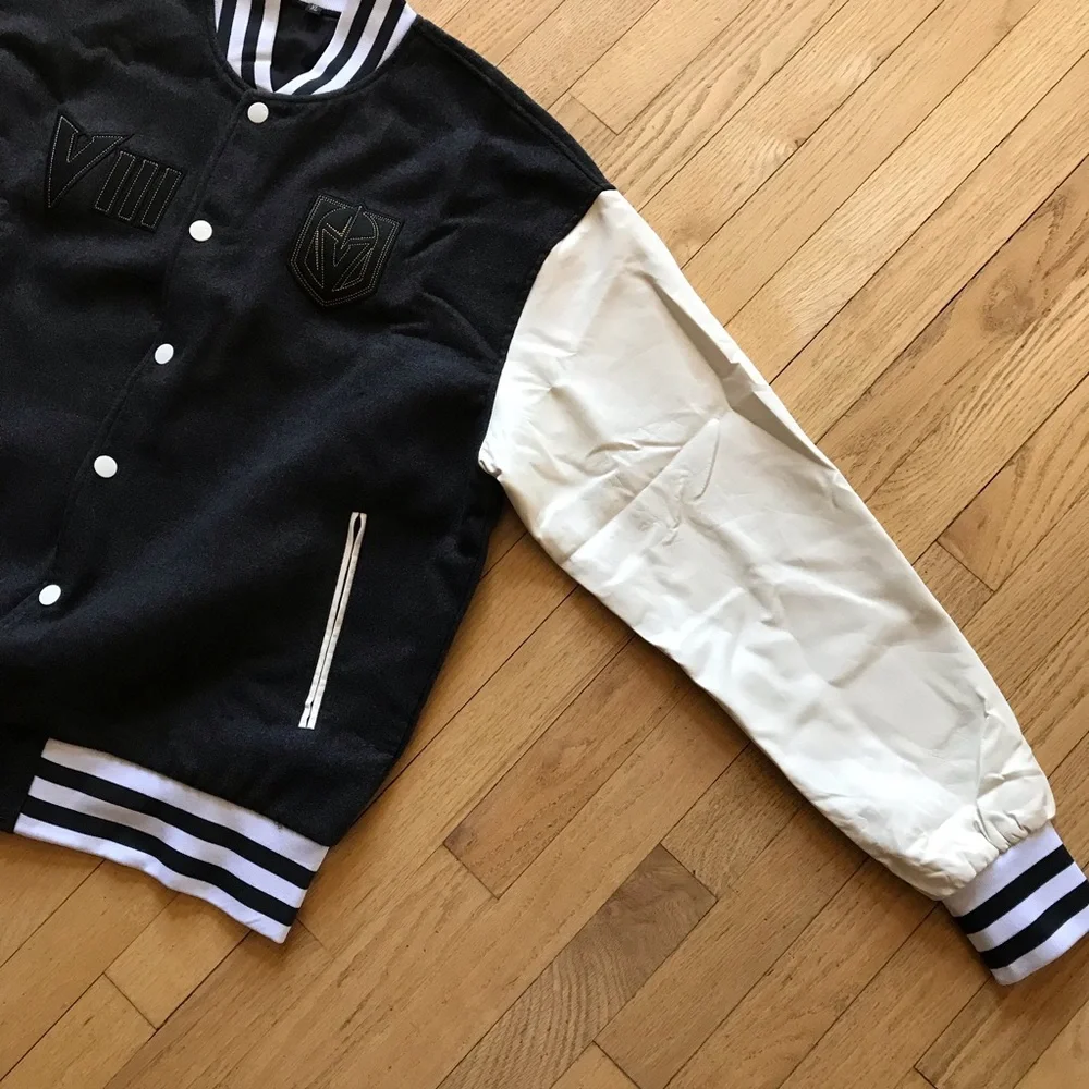 Vegas Golden Knights 2024 Season 8 Member Box Varsity Bomber Jacket XL Scarf Pin - Picture 7 of 15